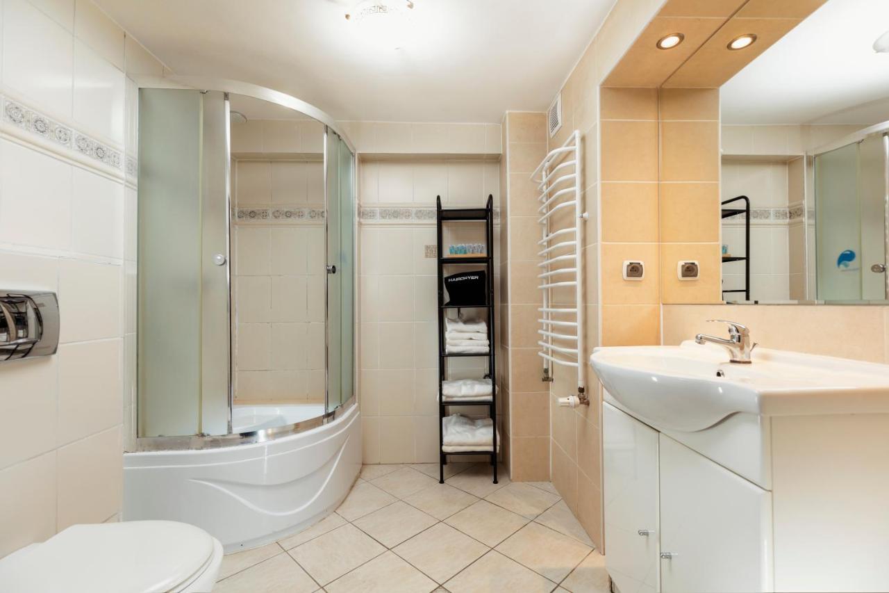 Villa Toscania-Check In 24H Poznań Eksteriør billede