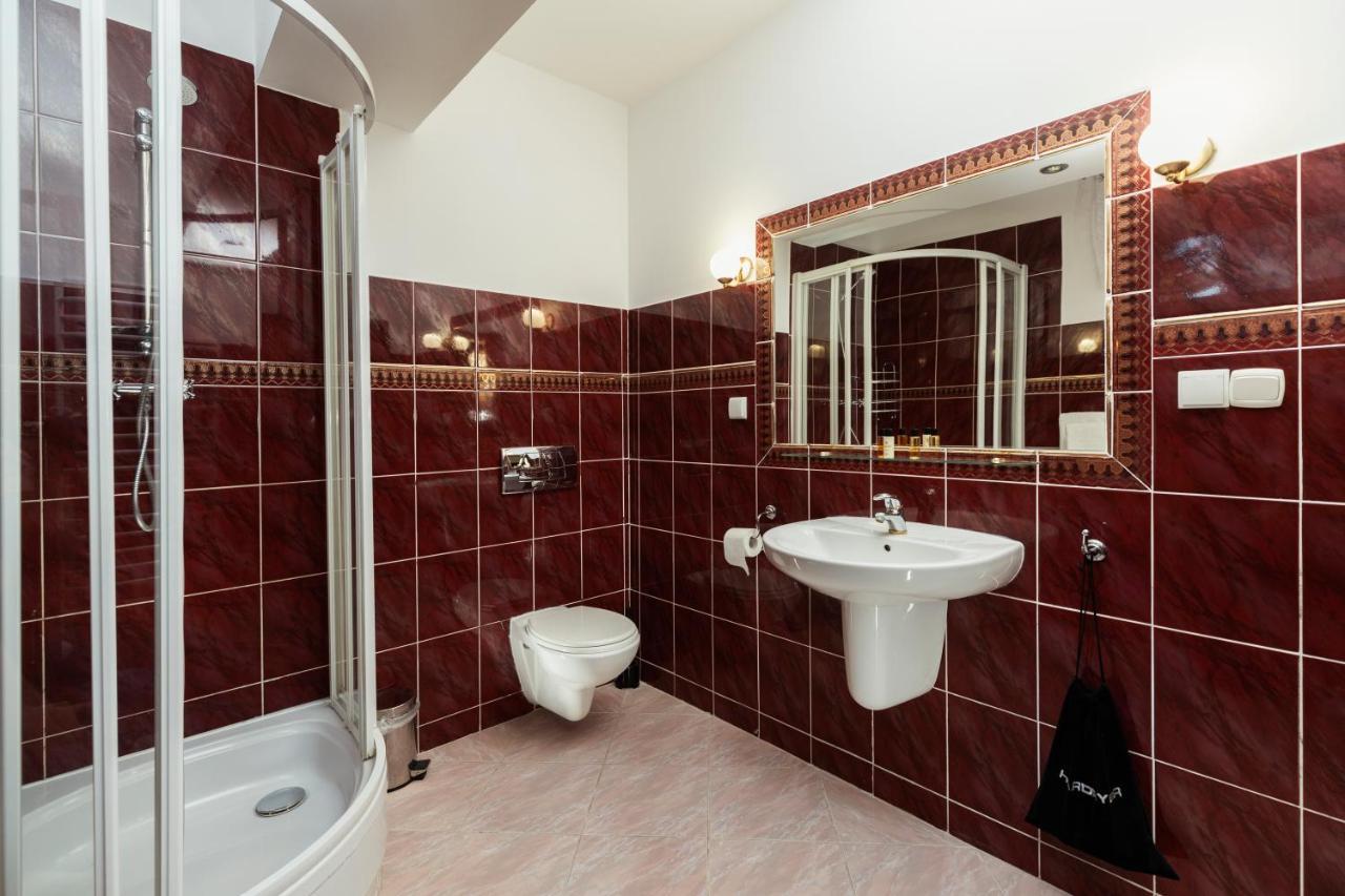 Villa Toscania-Check In 24H Poznań Eksteriør billede