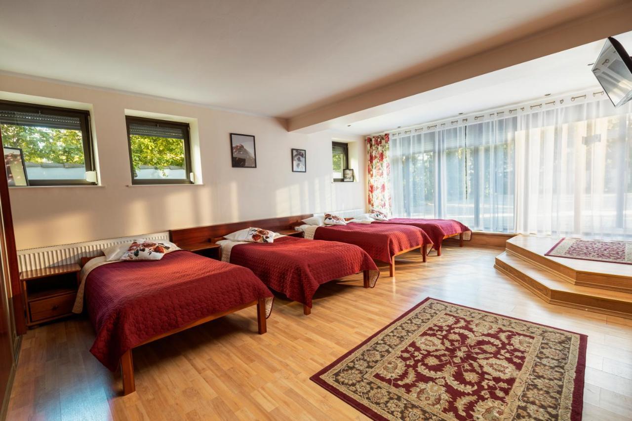 Villa Toscania-Check In 24H Poznań Eksteriør billede
