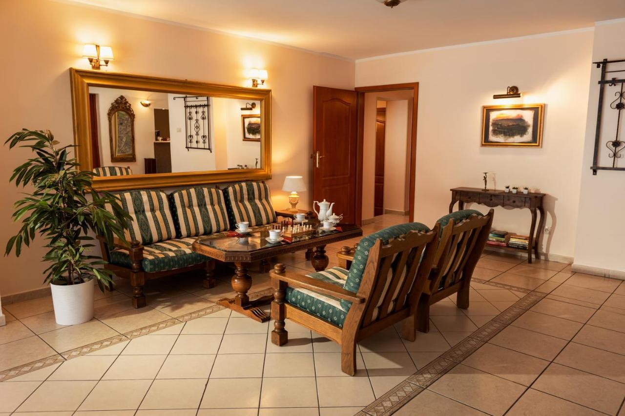 Villa Toscania-Check In 24H Poznań Eksteriør billede